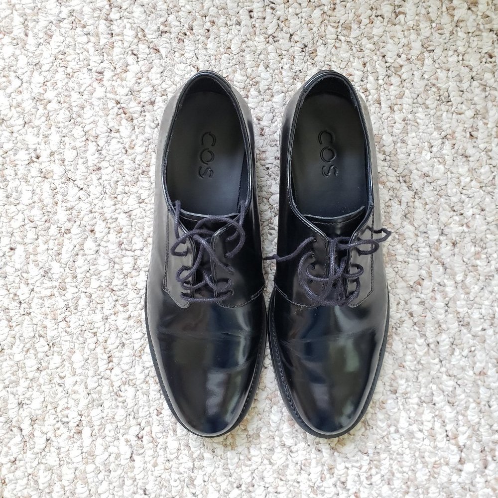 COS Black Leather Almond-Toe Oxford Shoes Size 39 / 8